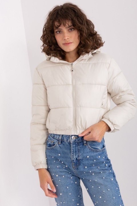 Kurtka Damska Model NM-KR-P22-6630-12.99P Light Beige - NM Kurtka Damska Model NM-KR-P22-6630-12.99P Light Beige - NM
