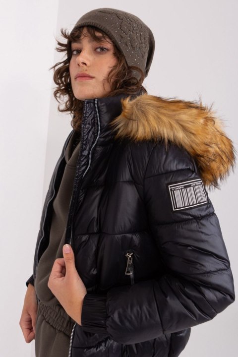 Czapka Model AT-CZ-23250.36P Dark Khaki - AT Czapka Model AT-CZ-23250.36P Dark Khaki - AT