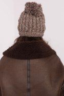 Czapka Model AT-CZ-JY-39.32 Dark Beige - AT Czapka Model AT-CZ-JY-39.32 Dark Beige - AT