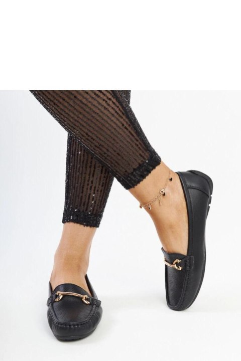 Czarne mokasyny z ozdobną klamerką Adila - Solea Czarne mokasyny z ozdobną klamerką Adila - Solea