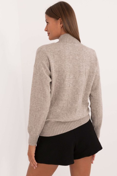 Sweter Damski Model AT-SW-2339.54 Dark Beige - AT Sweter Damski Model AT-SW-2339.54 Dark Beige - AT