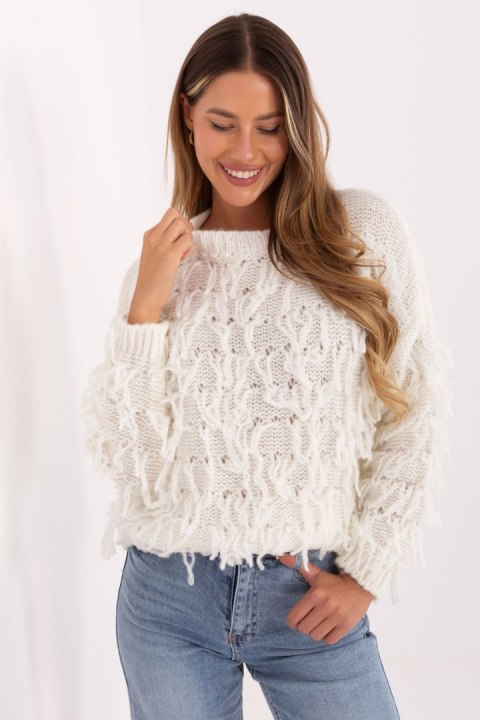 Sweter Damski Model MI-SW-2008.86 Ecru - Rue Paris Sweter Damski Model MI-SW-2008.86 Ecru - Rue Paris