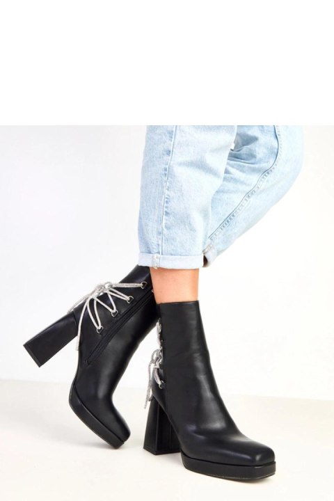 Botki Model Nancy K338 Black - Solea