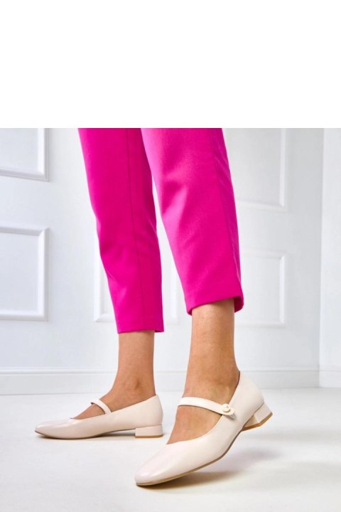 Czółenka Model Alya GG3071-3 Beige - Solea Czółenka Model Alya GG3071-3 Beige - Solea