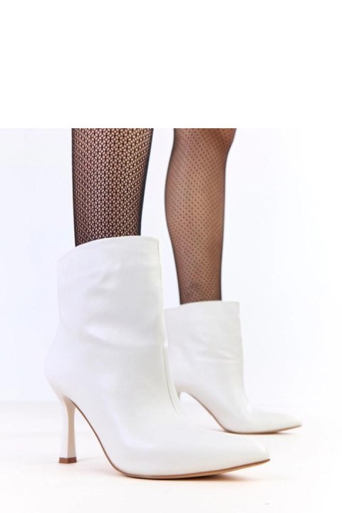 Botki Model Laursa 2I2A-AX2629-03 White - Solea