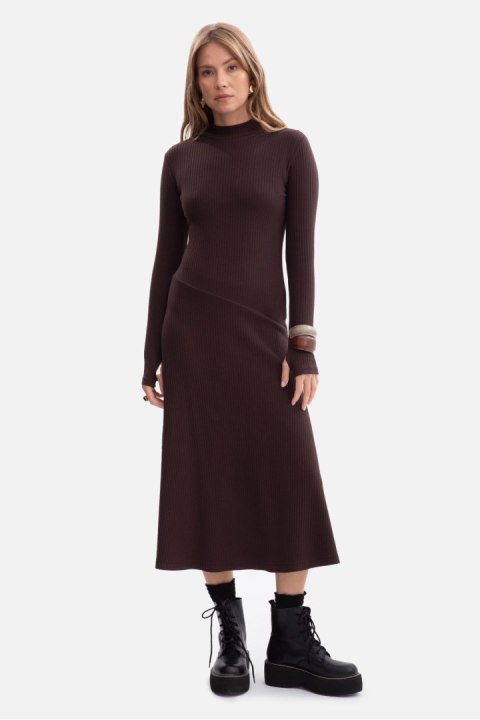 Sukienka Model B299 Czekolada - BeWear Sukienka Model B299 Czekolada - BeWear