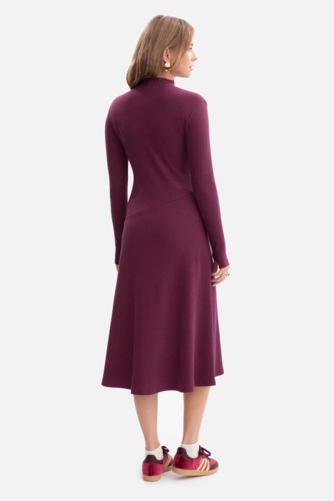 Sukienka Model B299 Śliwka - BeWear Sukienka Model B299 Śliwka - BeWear