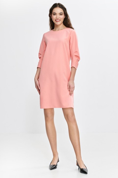 Sukienka z zakładkami na rękawach S267 Łosoś - Nife Sukienka z zakładkami na rękawach S267 Łosoś - Nife