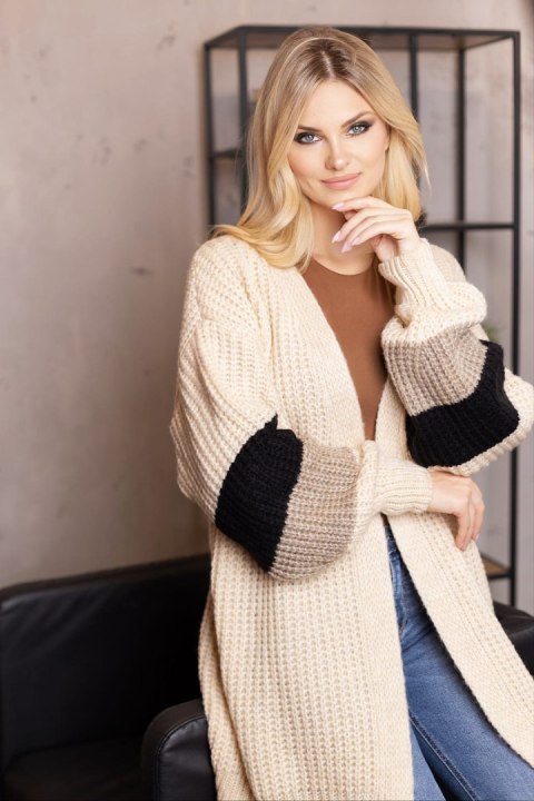 Sweter Kardigan Model 70041 Beige - PeeKaBoo Sweter Kardigan Model 70041 Beige - PeeKaBoo