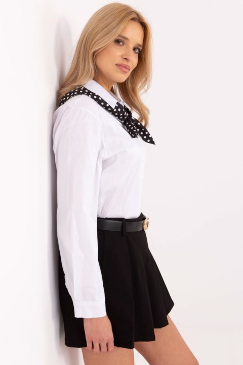 Koszula Damska Model DHJ-KS-20172.36P White - Italy Moda Koszula Damska Model DHJ-KS-20172.36P White - Italy Moda
