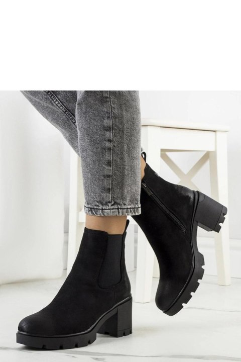 Czarne zamszowe botki na obcasie Svelte - Solea